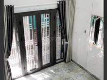 Hình ảnh Nhà đẹp chỉ 3.1 tỷ - hẻm Trần Hưng Đạo, khu VIP Q5.