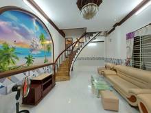 Hình ảnh Bán gấp nhà mặt tiền 51m2 đường 475, trung tâm quận 9, cực kỳ sầm uất