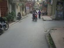 Hình ảnh Cho thuw nhà tầng 1, số nhà 49 mặt ngõ 210 phố Đội Cấn, quận Ba Đình