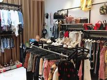Hình ảnh Cho thuê nhà mặt phố Bà Triệu, DT 42 m2, MT 5m, giá 42 triệu/tháng.