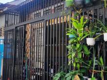 Hình ảnh Bán nhà Thạch Lam, hẻm xe hơi, nhà cũ, 65m2, 2 tầng, gấp bán 6 tỷ.