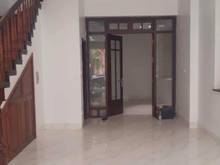 Hình ảnh Nhà mặt phố Trần Vỹ, mặt tiền rộng kinh doanh sầm uất, ô chờ thang máy