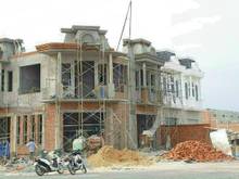 Hình ảnh Bán Shop House đang xây kinh doanh tốt, ngay chợ Hưng Long