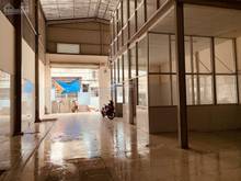 Hình ảnh Cho thuê kho xưởng 300m2 ngay vòng xoay An đường Quốc Lộ 1A, Q. BT