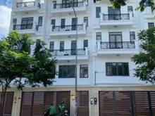 Hình ảnh Nhà phố mặt tiền kinh doanh 4 lầu SHR công chứng ngay Ngã Tư Ga