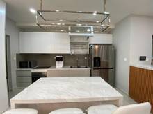 Hình ảnh Chính chủ cần chuyển nhượng CH green valley lầu cao 3PN-2WC giá tốt .
