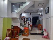 Hình ảnh Nhà rộng đẹp, căn góc thoáng mát, hơn 5 tỷ, 4,5 x 15m.