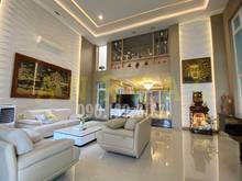 Hình ảnh Biệt Thự Nội Thất Cao Cấp 21/8A Xuân Thuỷ Giá 4500$/Tháng