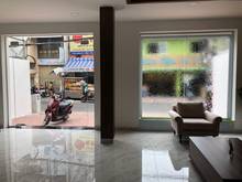 Hình ảnh Cho thuê làm Showroom mặt tiền Nguyễn Thái Bình Calmette 9,2x 19m,65tr