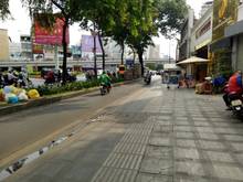 Hình ảnh Nhà Nguyễn Văn Nguyễn, Q1 - Giá 11.4 tỷ Nhà cấp 4,trước nhà có sân