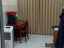 Hình ảnh Bán nhà hiếm ngay CV Lê Thị Riêng Quận 10, 30m2, 4 tầng BTCT, 4tỷ8 TL.