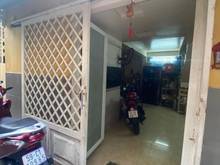 Hình ảnh Nhà nguyên căn hẻm thông thoáng quận 1  Diện tích ngang 2.9m, dài 10m