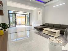 Hình ảnh Nhà bán hẻm phường Nguyễn Cư Trinh Quận 1 sổ hồng chính chủ  -