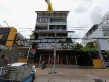 Hình ảnh Mặt Tiền đ.  Nguyễn Đình Chính -  Ph 15  - ngang 16m