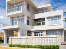 Hình ảnh Cần tiền bán gấp biệt thự sát biển
