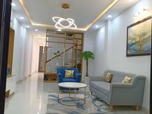Hình ảnh Bán nhà hẻm Phạm Văn Hai,P.10, Tân Bình, 4.6x11m,1 trệt,3 lầu,7.5 tỷ