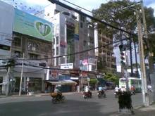 Hình ảnh Cho thuê nhà MT Nguyễn Thị Minh Khai (4x22.9m) quận 3, khu vực KD tốt