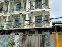 Hình ảnh Cho thuê nhà DT: 4.3×16m, 2 lầum 3 phòng ngủ đường Thạnh Lộc 37, Q12