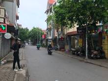 Hình ảnh Bán nhà kinh doanh tốt 48,6m SĐCC mặt ngõ 531 Bát Khối 2 mặt thoáng