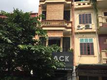 Hình ảnh Cho thuê gấp nhà Mặt Phố Nguyễn Đình Hoàn, Cầu Giấy, Giá rẻ, nhà đẹp.