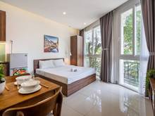 Hình ảnh Căn Hộ Balcony Full Nội Thất - Trần Quang Diệu ngay trung tâm Q3