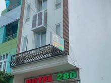 Hình ảnh Bán khách sạn 5 lầu - 20 phòng khu dân cư đường Phạm Hữu Lầu Quận 7