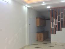 Hình ảnh Nhà Giá Rẻ , Ngã 3 , 5 Tầng . Kinh Doanh , Oto Vào Ngõ