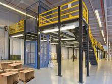 Hình ảnh Cho thuê kho xưởng 900m2 đường Hương Lộ 3 đối diện khu Celadon City.