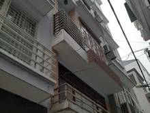 Hình ảnh Cho thuê nhà đường Trung Kính 70m2, 4 tầng, giá 18tr