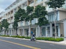 Hình ảnh Bán 3 căn nhà phố Sari Town Sala liền kề. Vị trí đẹp, gía tốt