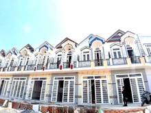 Hình ảnh Nhà Phố Hoàn Thiện, nhận nhà ở ngay cách chợ Bà Điểm 15 phút đi xe