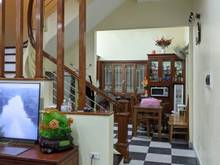 Hình ảnh Bán nhà ngõ 160 Hào Nam ngõ thông ô tô vào KD tốt 60m2x5T giá 11,9 tỷ