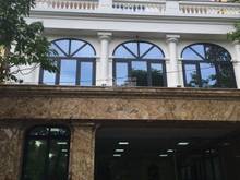 Hình ảnh Cho thuê nhà mặt phố Trung Hòa 360m2 6 tầng 1 hầm 2 mặt tiền trước sau