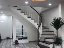 Hình ảnh Nhà được KTS Paris xây dựng. Bình Thạnh, Ngô Đức Kế, 2Tầng DT 71m2.