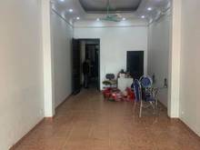Hình ảnh Nhà mặt phố Hoàng Quốc Việt, 63m2, Vỉa hè trước sau, Giá 21.5 tỷ