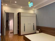 Hình ảnh Cho thuê nhà s70m2 3,5 tầng gần phố Nguyễn Ngọc Nại ngõ ô tô