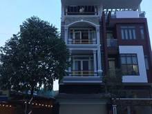 Hình ảnh Nhà mặt tiền đ.Ung Văn Khiêm _ gần ngã 4 D2
