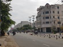 Hình ảnh Cho thuê nhà MT D2 (Nguyễn Gia Trí) DT 6Mx19M- Hầm 6 Lầu NHÀ MỚI