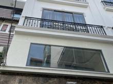 Hình ảnh Cho thuê nhà 220C Lê Văn Sỹ, Phường 14, Quận 3 ngay ngã tư Lê Văn Sỹ