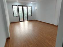 Hình ảnh Bán nhà mặt tiền ngõ 521 Trương Định, đường ô tô tránh, có thang máy
