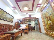 Hình ảnh Cần tiền bán gấp nhà Bà Triệu, Hà Đông DT 45m2, giá 3,2 tỷ  ô tô tránh