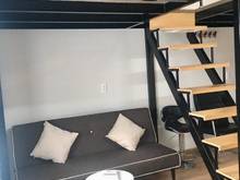 Hình ảnh Cho thuê studio có gác Charmington full nội thất 10tr y hình