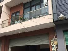 Hình ảnh Cho thuê nhà mới CMT8 Quận 3 (10x11m) trệt 2 lầu thang máy, hẻm xe hơi