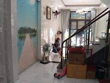 Hình ảnh Bán Nhà hẻm Lạc Long Quân,Tân Bình,Gía Rẻ, 32m2, 4 Tầng,3 PN