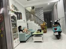 Hình ảnh Bán nhà hẻm đường Đặng Chất, phường 2, quận 8. Diện tích: 3,8 x 11,5m.