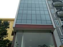 Hình ảnh Bán gấp nhà MT Quận 3 giáp Quận 1. DT: 4x16m, H+7L , 24ty TL