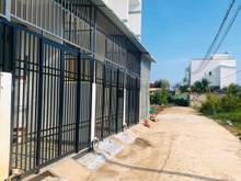 Hình ảnh .Bán nhà mới 100% , DT:4 x 14, có sân trước sân sau , SHR từng căn chỉ