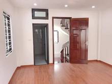 Hình ảnh Bán nhà siêu đẹp Hoàng Hoa Thám, Ba Đình, 42m, 5 tầng,  MT 4m, giá 3 t