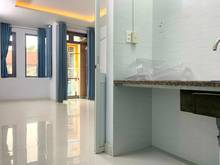 Hình ảnh NGUYÊN TẦNG 42m2 nội thất, bếp ngăn riêng, balcon, giếng trời, FREE xe