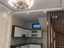 Hình ảnh Bán nhà  mới đẹp Hoàng Hoa Thám, Ba Đình 50m, 5 tầng,  MT 4m, giá 6 tỷ
